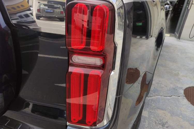 Used Tank 500 New Energy 2026 Model—Hi4-T Smart Enjoyment Version Right Rear Taillight