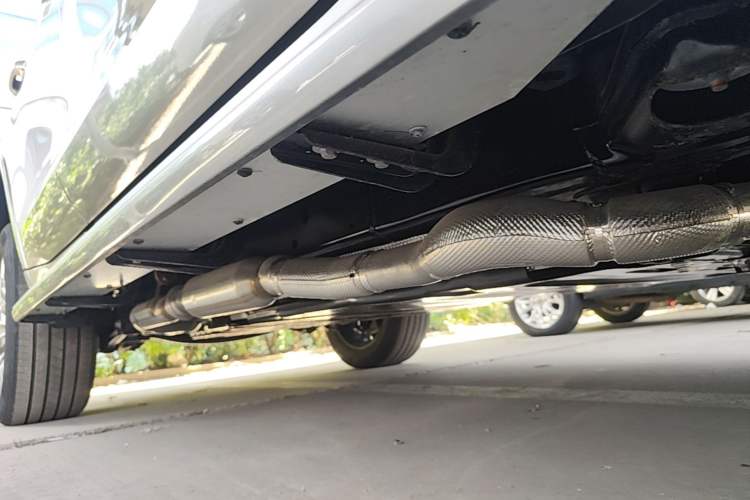 Used Tank 500 New Energy 2026 Model—Hi4-Z Smart Enjoyment Version Right Side Sill