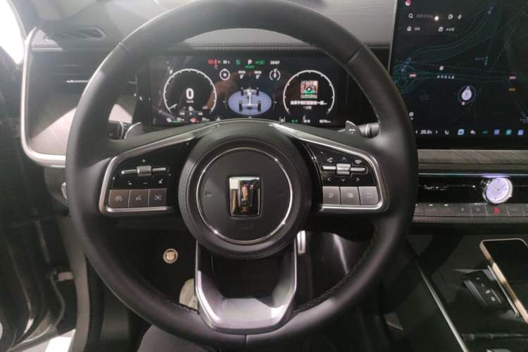 Used Tank 500 New Energy 2026 Model—Hi4-T Smart Enjoyment Version Steering Wheel