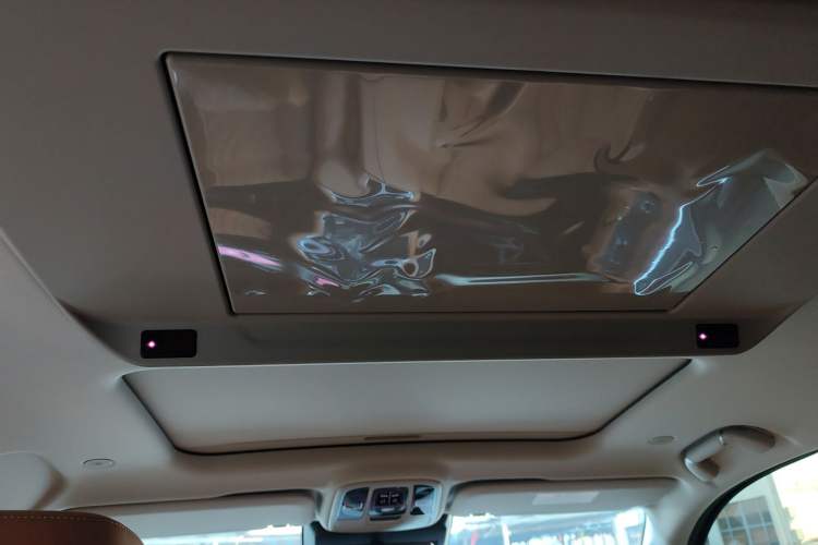 Used Tank 500 New Energy 2026 Model—Hi4-Z Smart Enjoyment Version Headliner