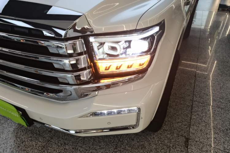 Used Tank 500 New Energy 2026 Model—Hi4-T Smart Enjoyment Version Left Front Headlight