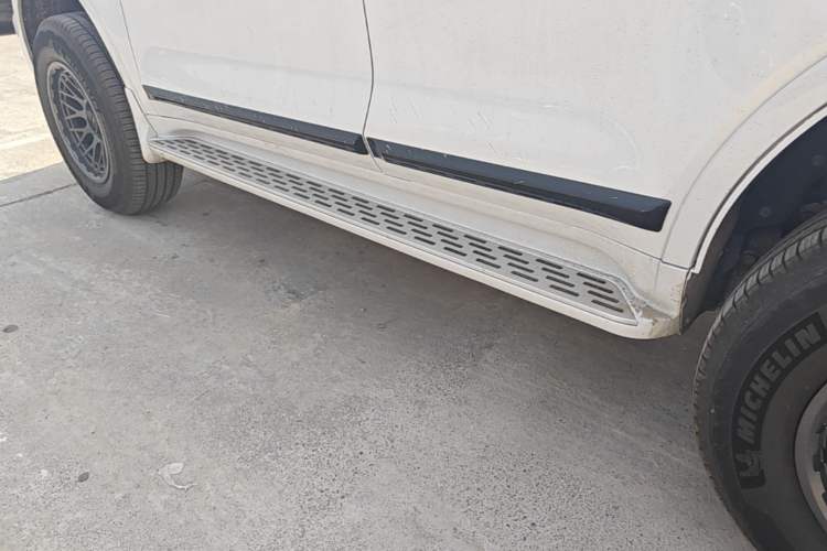 Used Tank 500 New Energy 2026 Model—Hi4-Z Smart Enjoyment Version Left Side Sill
