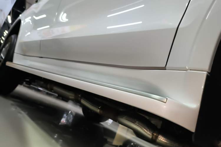 Used Tank 500 New Energy 2026 Model—Hi4-Z Smart Enjoyment Version Right Side Sill