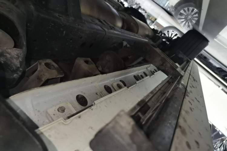 Used Tank 500 New Energy 2026 Model—Hi4-T Smart Enjoyment Version Right Side Sill