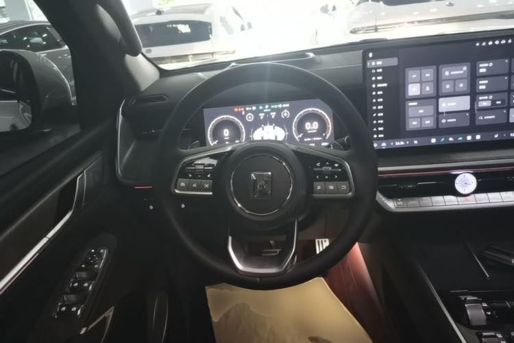 Used Tank 500 New Energy 2026 Model—Hi4-T Smart Enjoyment Version Steering Wheel