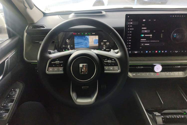 Used Tank 500 New Energy 2026 Model—Hi4-T Smart Enjoyment Version Steering Wheel