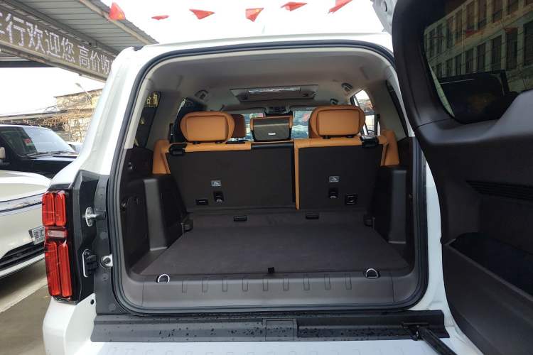 Used Tank 500 New Energy 2026 Model—Hi4-Z Smart Enjoyment Version Trunk
