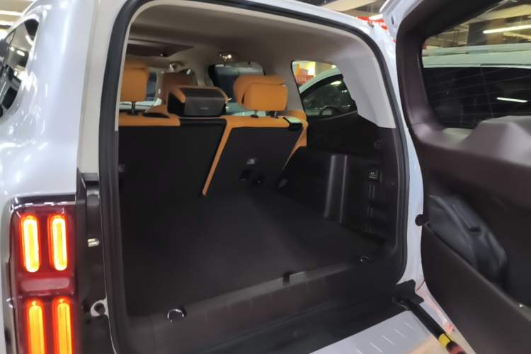 Used Tank 500 New Energy 2026 Model—Hi4-Z Smart Enjoyment Version Trunk