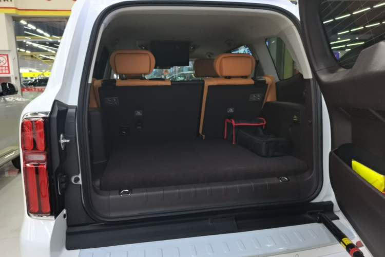 Used Tank 500 New Energy 2026 Model—Hi4-T Smart Enjoyment Version Trunk