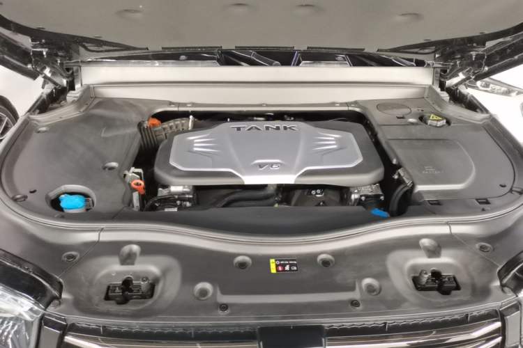 Used Tank 700 New Energy 2024 Hi4-T Extreme Edition Engine Bay