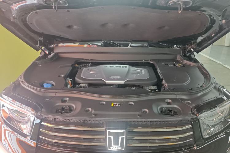 Used Tank 700 New Energy 2024 Hi4-T Extreme Edition Engine Bay