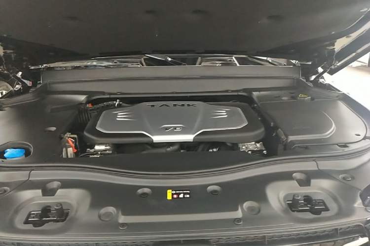 Used Tank 700 New Energy 2024 Hi4-T Extreme Edition Engine Bay