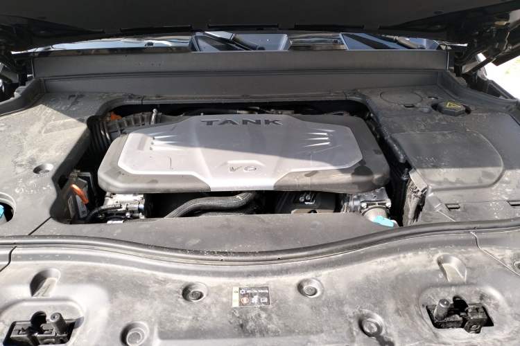 Used Tank 700 New Energy 2024 Hi4-T Extreme Edition Engine Bay