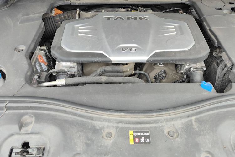 Used Tank 700 New Energy 2024 Hi4-T Extreme Edition Engine Bay