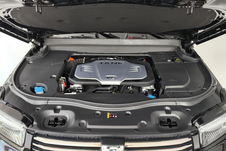 Used Tank 700 New Energy 2024 Hi4-T Extreme Edition Engine Bay