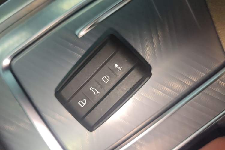 Used Tank 700 New Energy 2024 Hi4-T Extreme Edition Interior 1