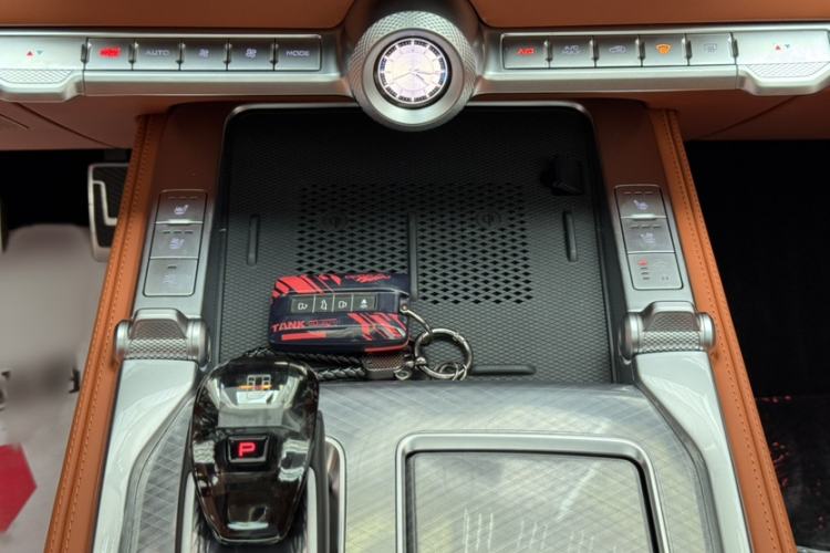 Used Tank 700 New Energy 2024 Hi4-T Extreme Edition Interior 2