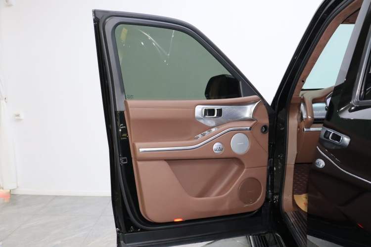 Used Tank 700 New Energy 2024 Hi4-T Extreme Edition Interior 3