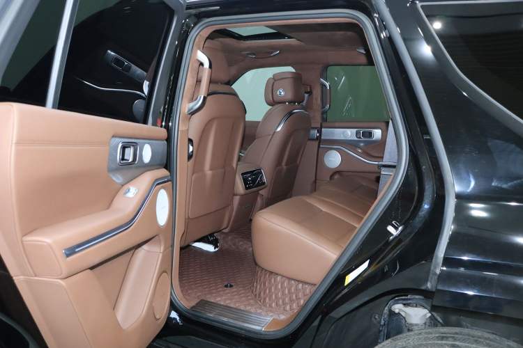 Used Tank 700 New Energy 2024 Hi4-T Extreme Edition Interior 5