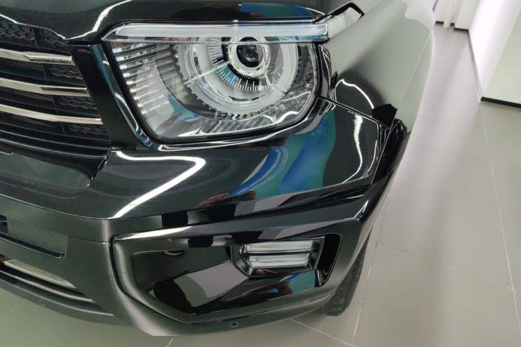 Used Tank 700 New Energy 2024 Hi4-T Extreme Edition Left Front Headlight