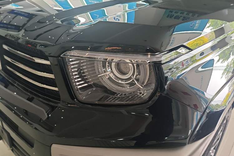 Used Tank 700 New Energy 2024 Hi4-T Extreme Edition Left Front Headlight