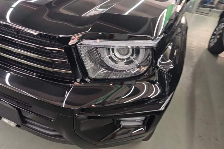 Used Tank 700 New Energy 2024 Hi4-T Extreme Edition Left Front Headlight