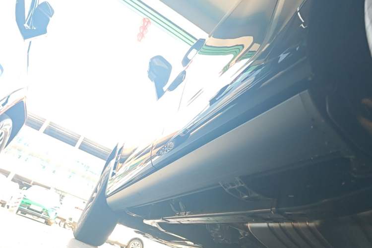 Used Tank 700 New Energy 2024 Hi4-T Extreme Edition Left Side Sill
