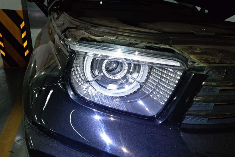 Used Tank 700 New Energy 2024 Hi4-T Extreme Edition Right Front Headlight