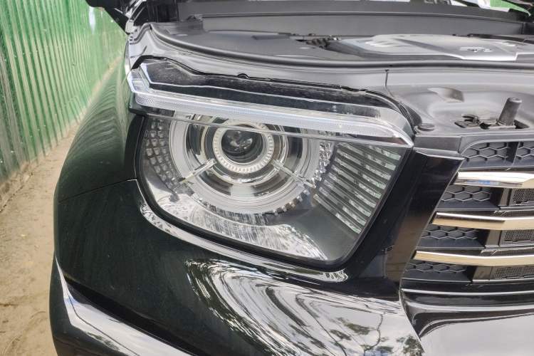 Used Tank 700 New Energy 2024 Hi4-T Extreme Edition Right Front Headlight