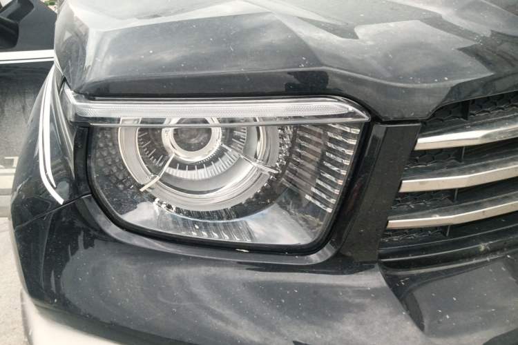 Used Tank 700 New Energy 2024 Hi4-T Extreme Edition Right Front Headlight