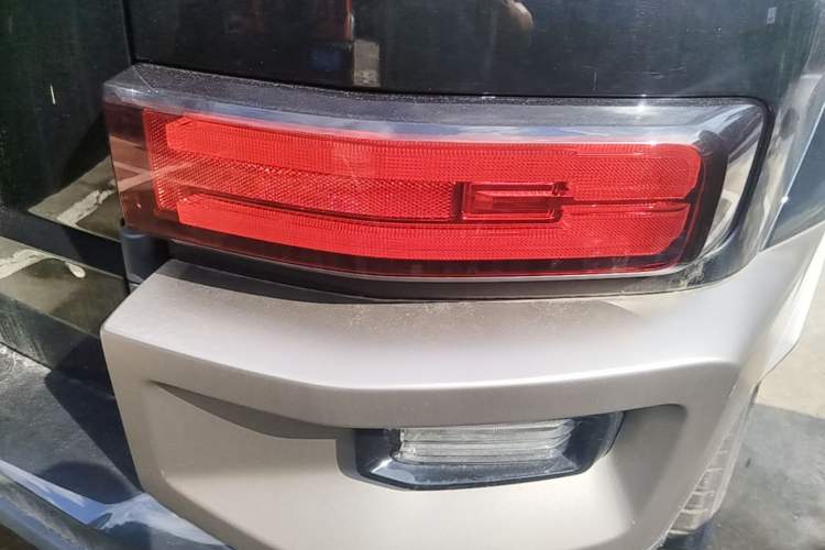 Used Tank 700 New Energy 2024 Hi4-T Extreme Edition Right Rear Taillight