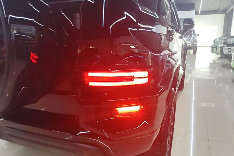 Used Tank 700 New Energy 2024 Hi4-T Extreme Edition Right Rear Taillight