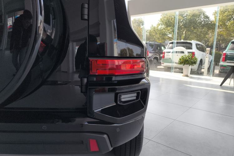 Used Tank 700 New Energy 2024 Hi4-T Extreme Edition Right Rear Taillight