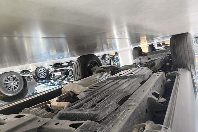 Used Tank 700 New Energy 2024 Hi4-T Extreme Edition Right Side Sill