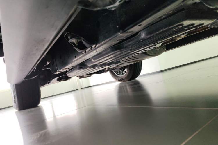 Used Tank 700 New Energy 2024 Hi4-T Extreme Edition Right Side Sill