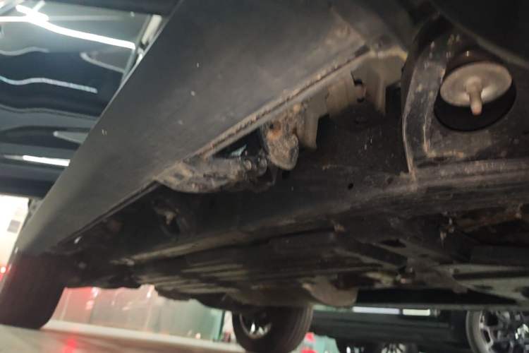 Used Tank 700 New Energy 2024 Hi4-T Extreme Edition Right Side Sill