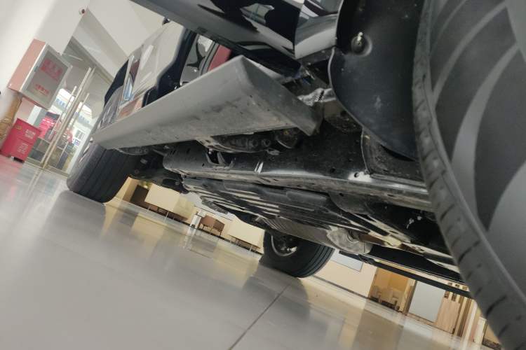 Used Tank 700 New Energy 2024 Hi4-T Extreme Edition Right Side Sill