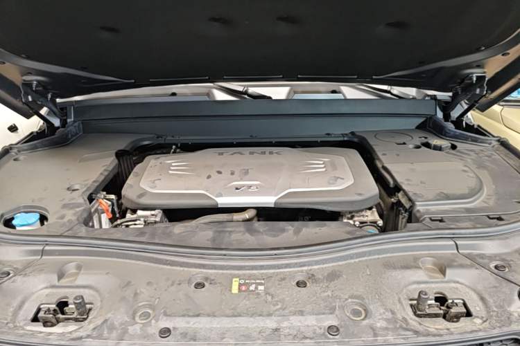Used Tank 700 New Energy 2024 Hi4-T Extreme Edition Engine Bay