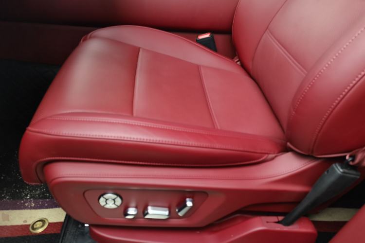 Used Tank 700 New Energy 2024 Hi4-T Extreme Edition Left Front Seat