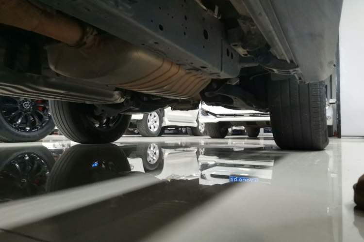 Used Tank 700 New Energy 2024 Hi4-T Extreme Edition Left Side Sill