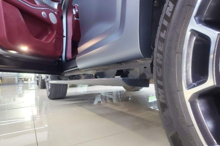 Used Tank 700 New Energy 2024 Hi4-T Extreme Edition Left Side Sill