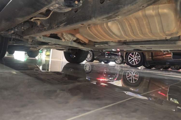 Used Tank 700 New Energy 2024 Hi4-T Extreme Edition Left Side Sill