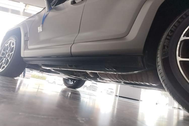 Used Tank 700 New Energy 2024 Hi4-T Extreme Edition Left Side Sill