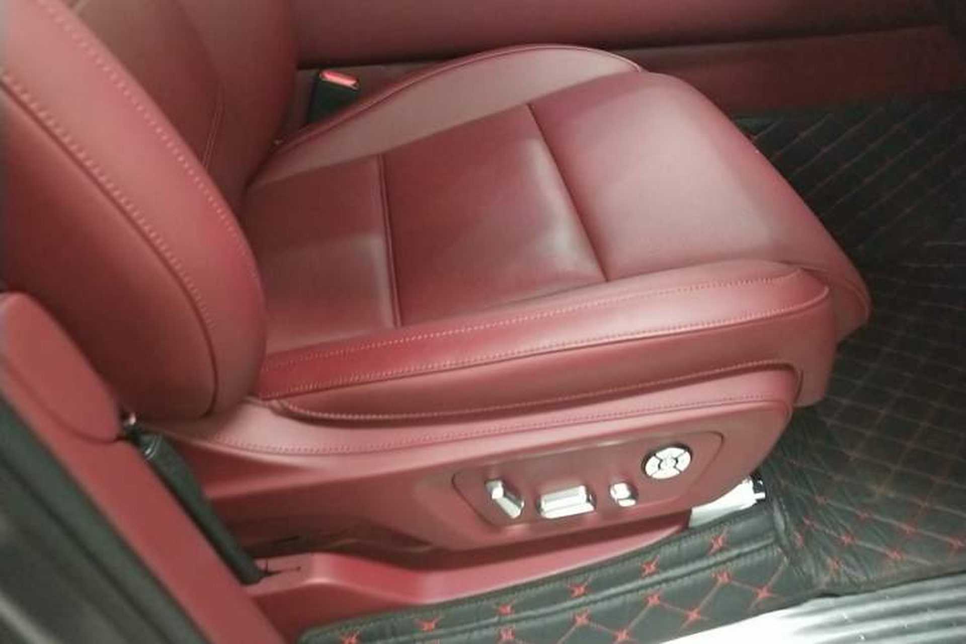 Used Tank 700 New Energy 2024 Hi4-T Extreme Edition Right Front Seat