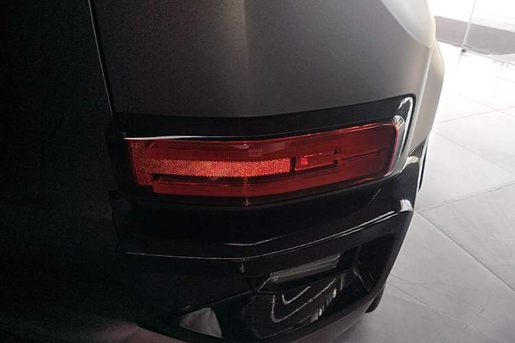 Used Tank 700 New Energy 2024 Hi4-T Extreme Edition Right Rear Taillight