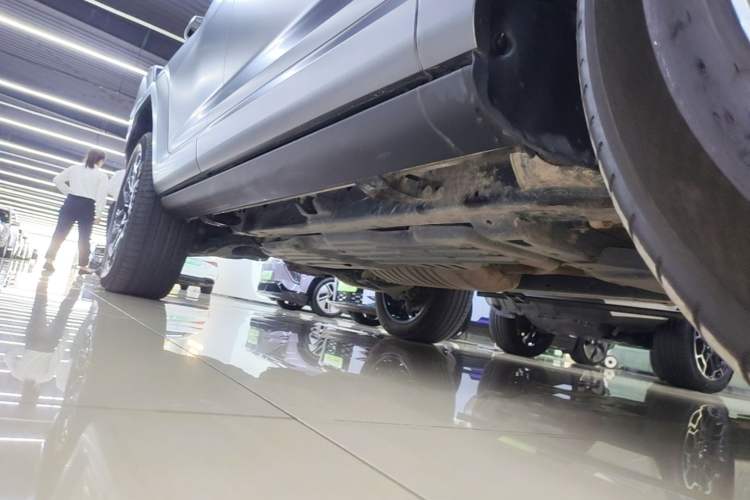 Used Tank 700 New Energy 2024 Hi4-T Extreme Edition Right Side Sill