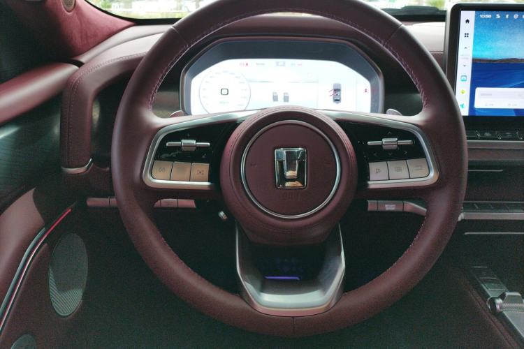 Used Tank 700 New Energy 2024 Hi4-T Extreme Edition Steering Wheel
