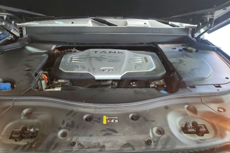 Used Tank 700 New Energy 2024 Hi4-T Extreme Edition Engine Bay