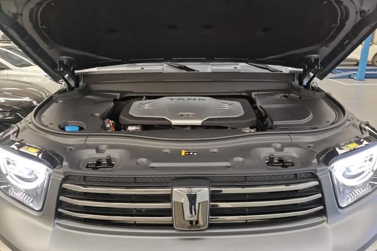 Used Tank 700 New Energy 2024 Hi4-T Extreme Edition Engine Bay