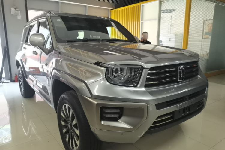 Used Tank 700 New Energy 2024 Hi4-T Extreme Edition Front Right 45 Deg